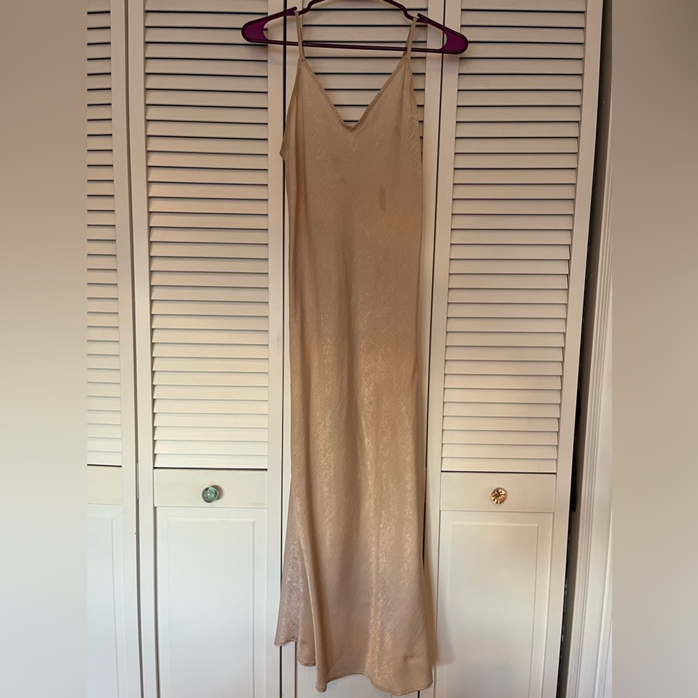 Brand: Banana Republic
Size: 0
Color: Dust Pink